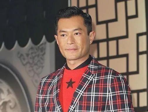 郭华爆料八卦娱乐圈,娱乐圈背后的惊人真相